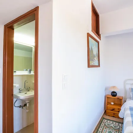 Sofiamikehouse 2 公寓 Olympos (Karpathos)