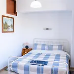 Sofia Mike * Olympos (Karpathos)